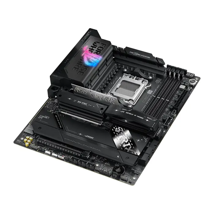 asus-rog-strix-x870e-e-gaming-wifi-amd-x870e-socket-am5-atx-15950-plyasuam50037.webp