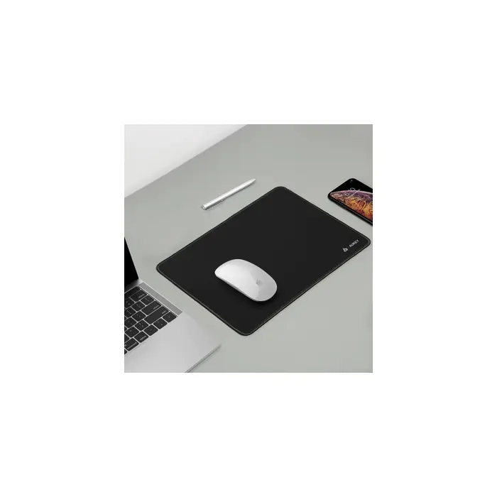 aukey-km-p1-mouse-pad-black-33385-gamaukpod0005.webp