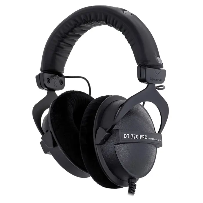 beyerdynamic-dt-770-pro-black-limited-edition-closed-studio--6419-misbyeslu0013.webp