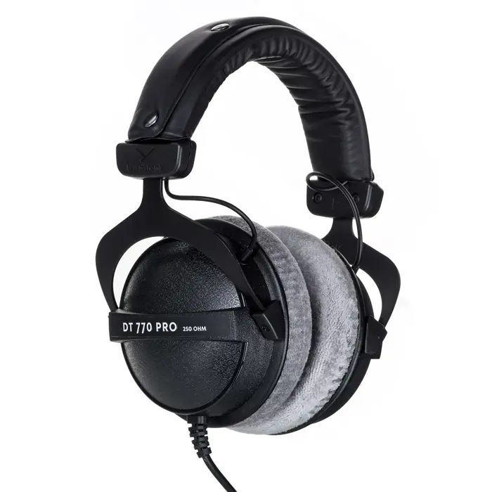 beyerdynamic-dt-770-pro-headphones-wired-head-band-music-bla-56361-misbyeslu0006.webp