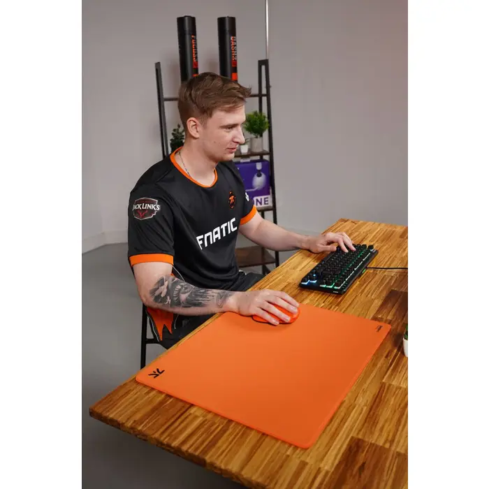 fnatic-focus3-max-gaming-mouse-pad-size-xl-28367-wlononwcrcyd2.webp