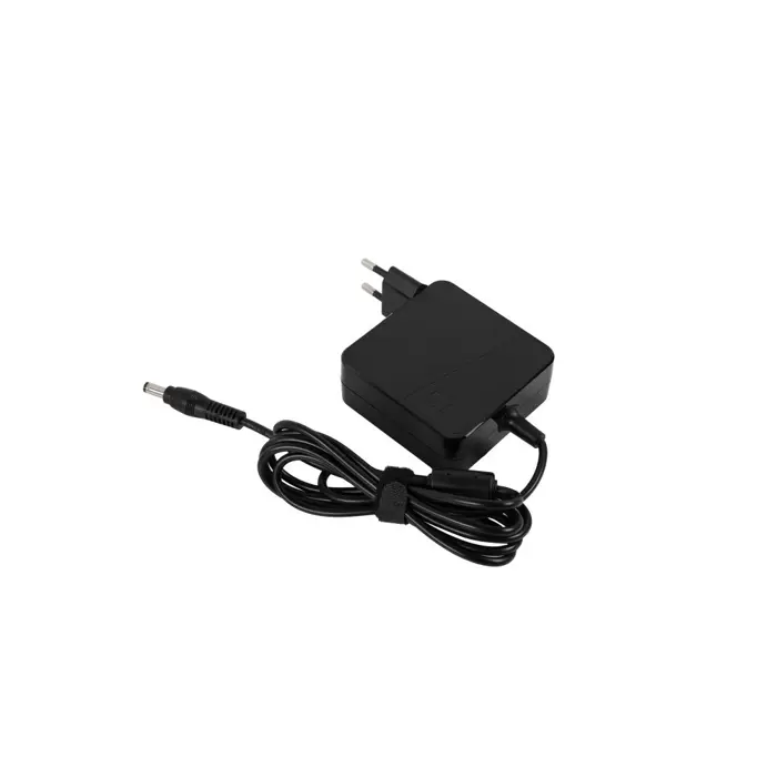 green-cell-ad25pv2-power-adapterinverter-65-w-black-39232-zdlgcenot0083.webp