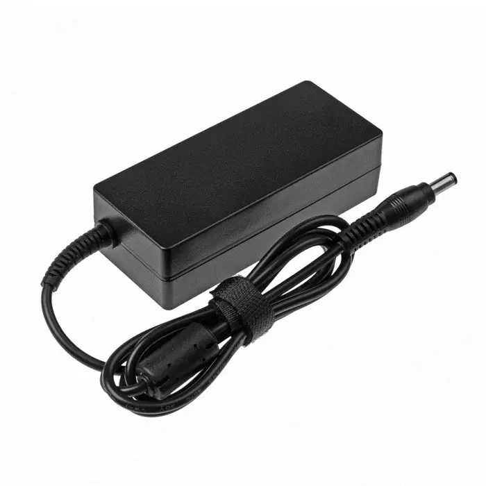 green-cell-ad33p-power-adapterinverter-indoor-65-w-black-43719-zdlgcenot0023.webp