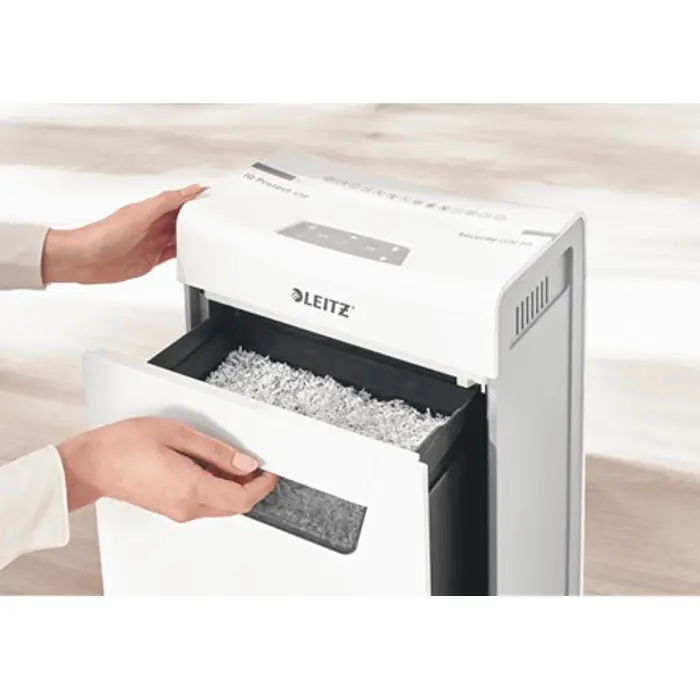 leitz-shredder-iq-protect-premium-8x-p4-8-sheets-14-l-basket-94071-biuleinis0016.webp