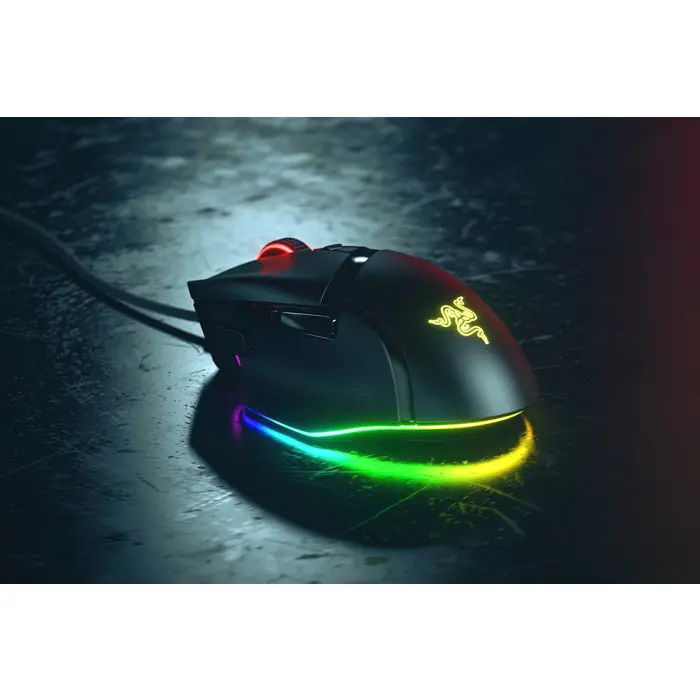 razer-basilisk-v3-mouse-right-hand-usb-type-a-optical-26000--77576-gamrazmys0004.webp