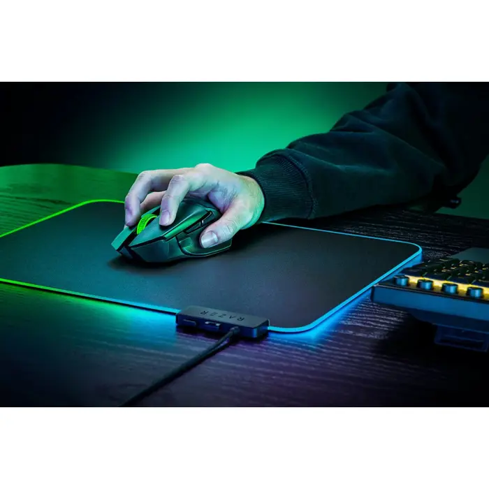 razer-basilisk-v3-x-hyperspeed-powerd-54258-wlononwcr3781.webp