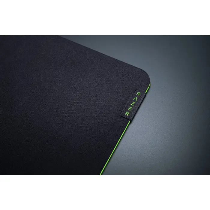 razer-gigantus-v2-medium-gaming-mouse-pad-black-green-70087-arbrazpod0010.webp