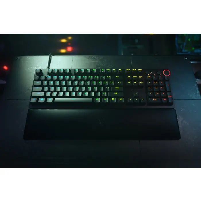 razer-huntsman-v2-keyboard-gaming-usb-qzerty-us-english-blac-22644-wlononwcracuc.webp