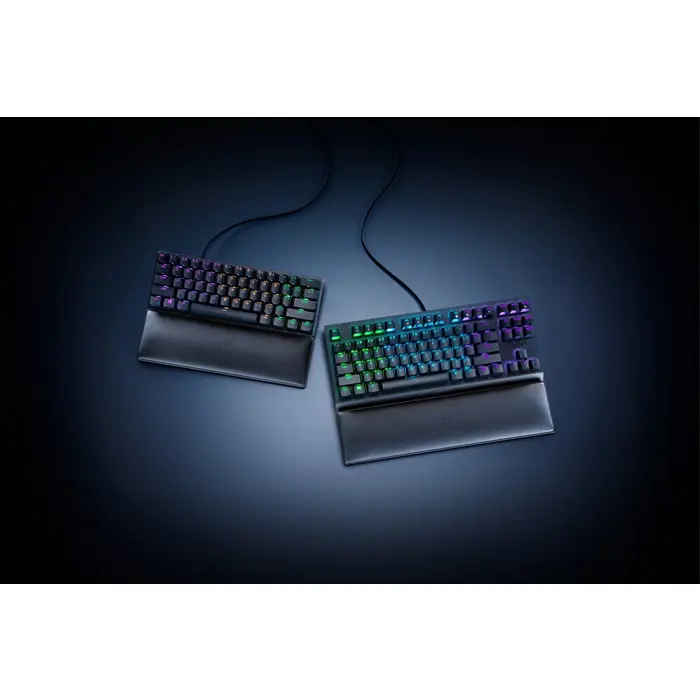 razer-rc21-01720100-r3m1-wrist-rest-leather-memory-foam-blac-8201-wlononwcrderp.webp